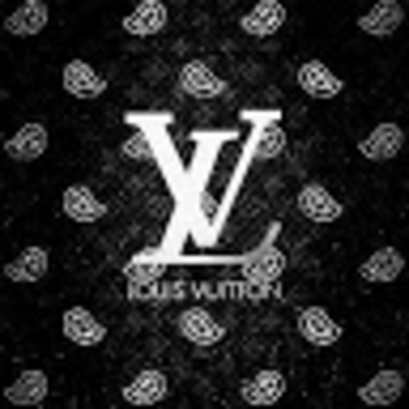 Meet your Posher, Megan - Picture 1 of 1